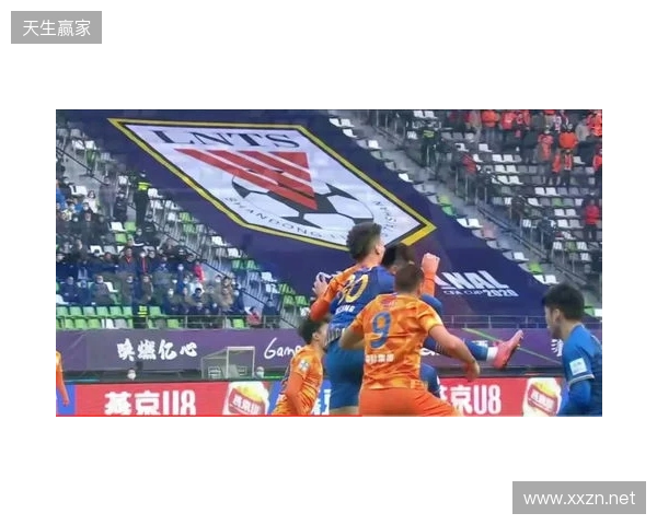 博主:国安下午集结韩佳奇现身,个别球员已从基地搬走私人物品