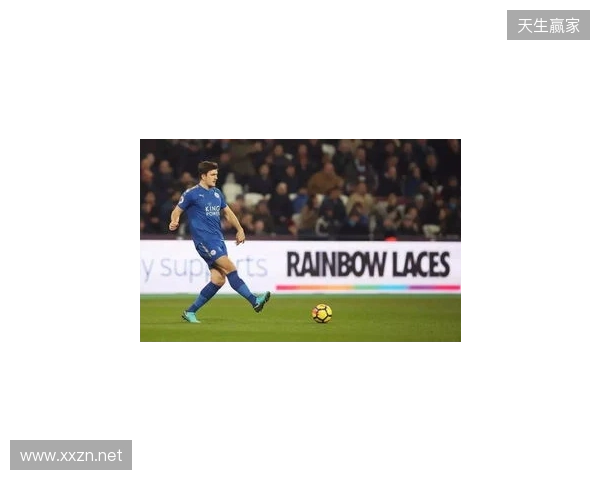 多古:球队本赛季凝聚力更强了,我已经很好地适应了英超联赛