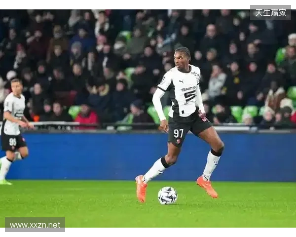 记者:雅凯已同意加盟切尔西,并告知雷恩希望在冬窗离队 记者:雅凯已同意加盟切尔西,并告知雷恩希望在冬窗离队